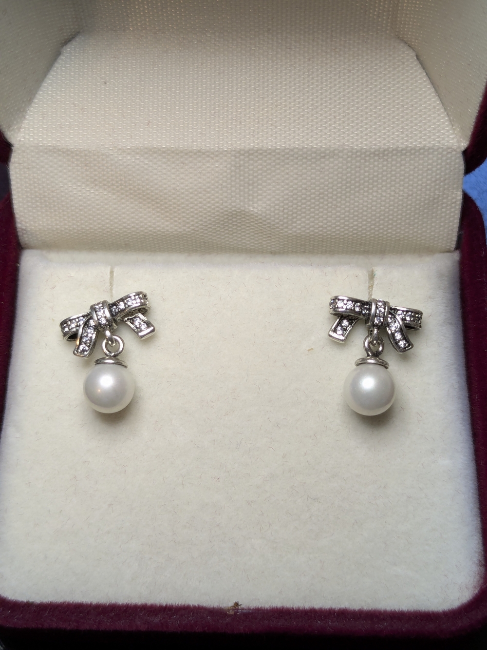 Pandora 925 ALE Silver Bow Pearl Drop Earrings - White